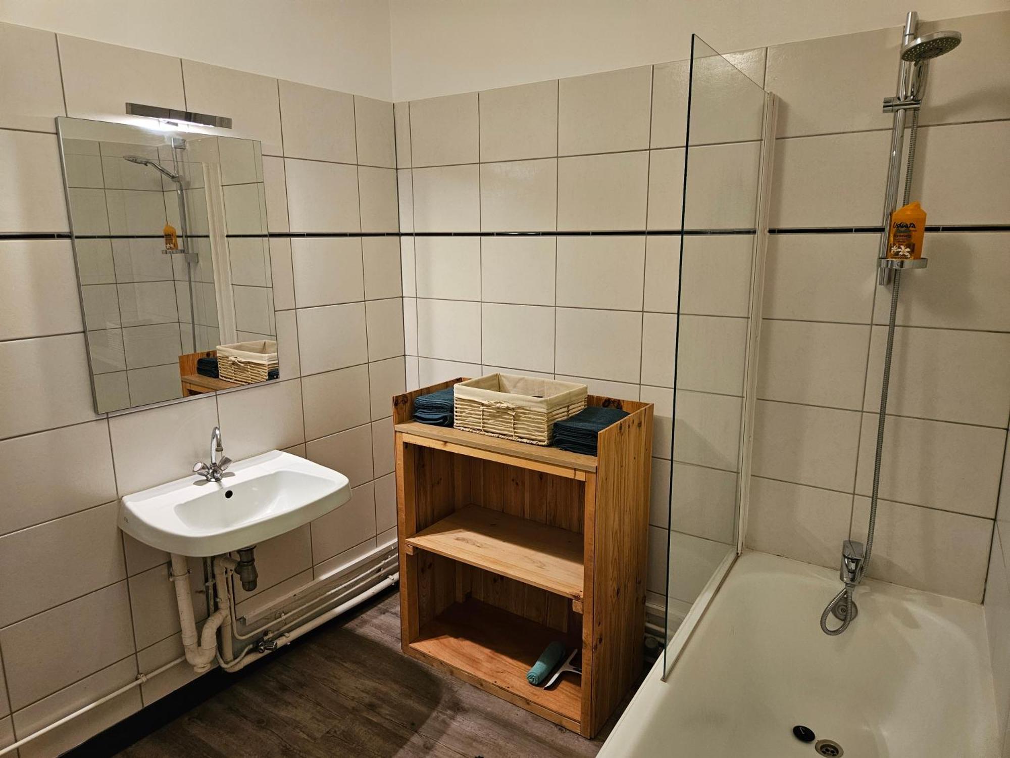 Appartement Le Jardin Imaginaire Champagnole Exteriör bild